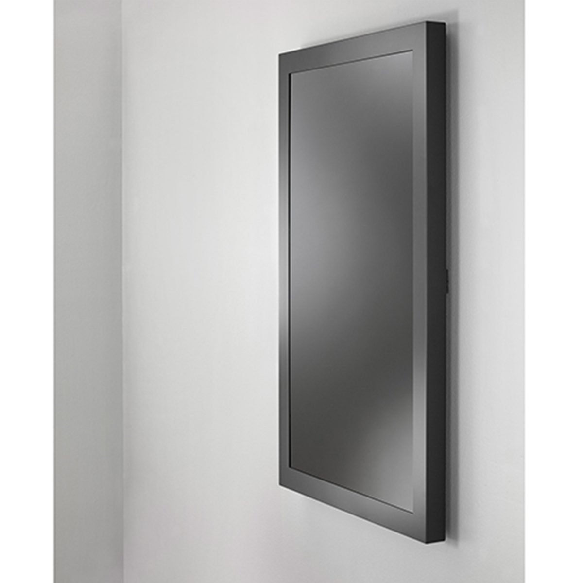 Chief 43"PORT ON WALL KIOSK W G LW43UBPG