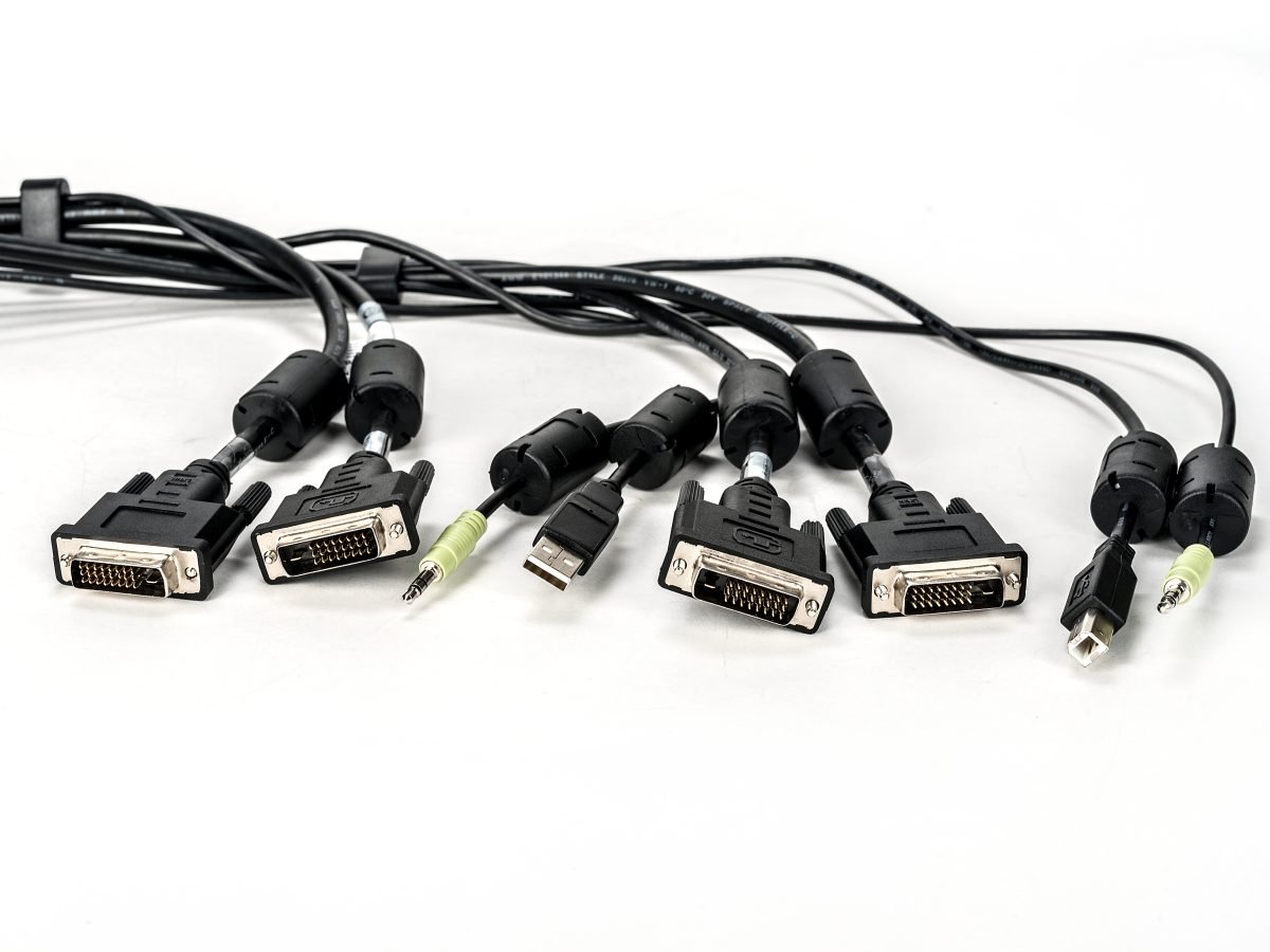 Vertiv CABLE 2 DVI D 1 USB AUD 6' CBL0152