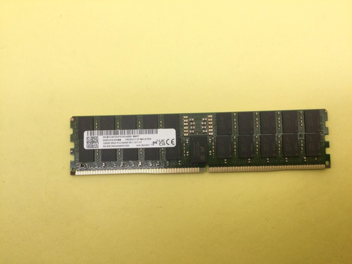 Micron 96GB DDR5 8000 RDIMM 2RX4 MTC40F204WS1RC80BC1R