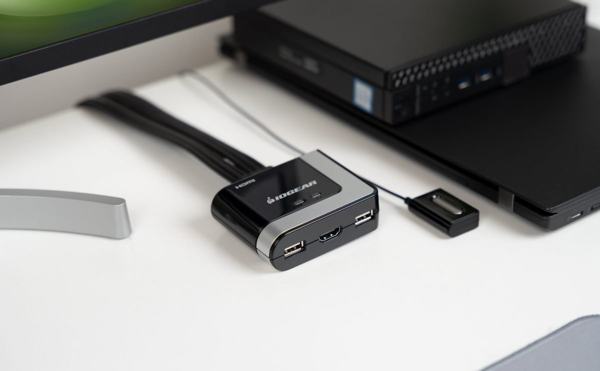 IOGear 2 port HD KVM Switch GCS62HU
