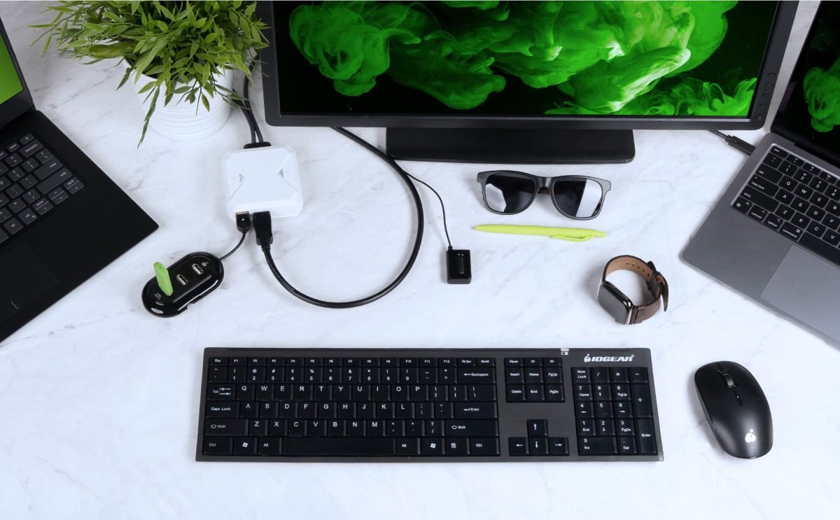 IOGear 2-Port 4K USB-C KVM Switch GCS72CC