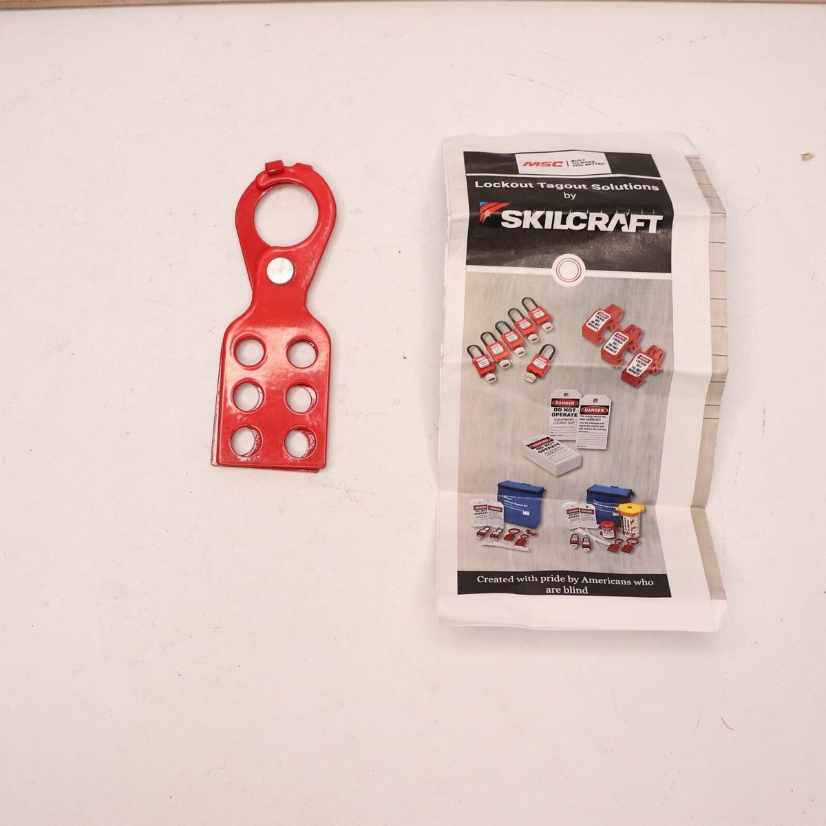 AbilityOne SKILCRAFT Padlock, Safety, Lockout/Tagout, 1-1/2" Shackle, Red, PG/3 5340-01-650-2677