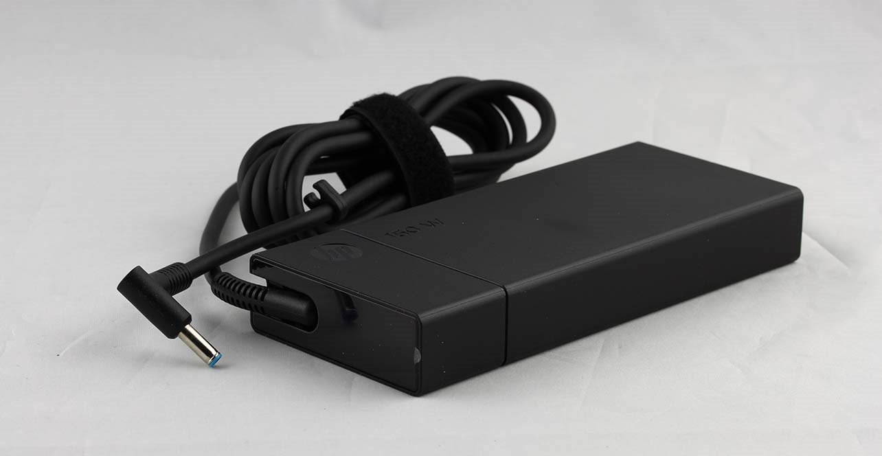 HPI - RPB CERTIFIED PARTS HP 710415-001 power adapter/inverter Indoor 120 W Black