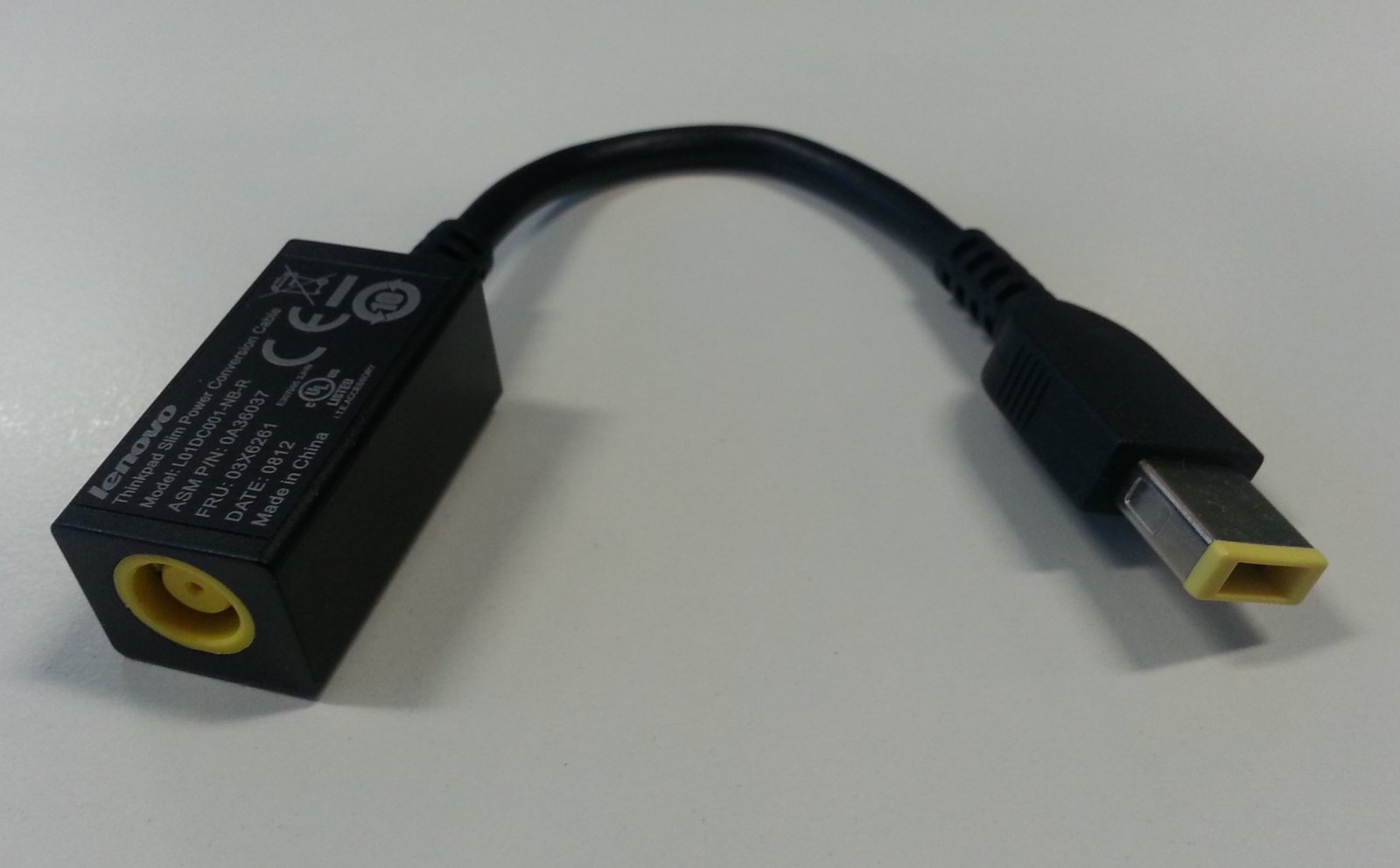 LENOVO OPTIONS ThinkPad Slim Power Conversion Cable Black 0B47046